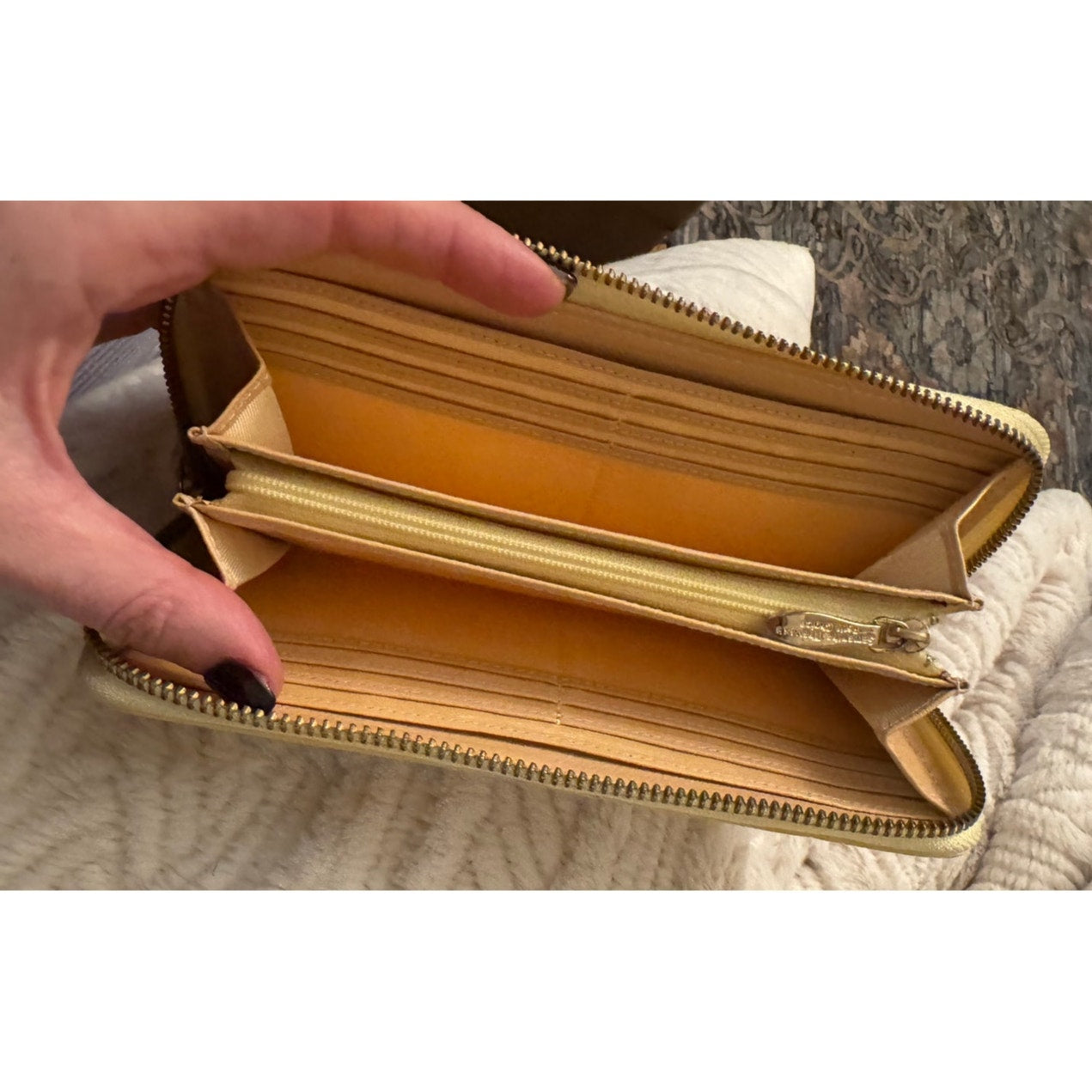 Samantha Thavasa Petit Choice Yellow Cream Rhinestone & Pearl Zipper Long Wallet