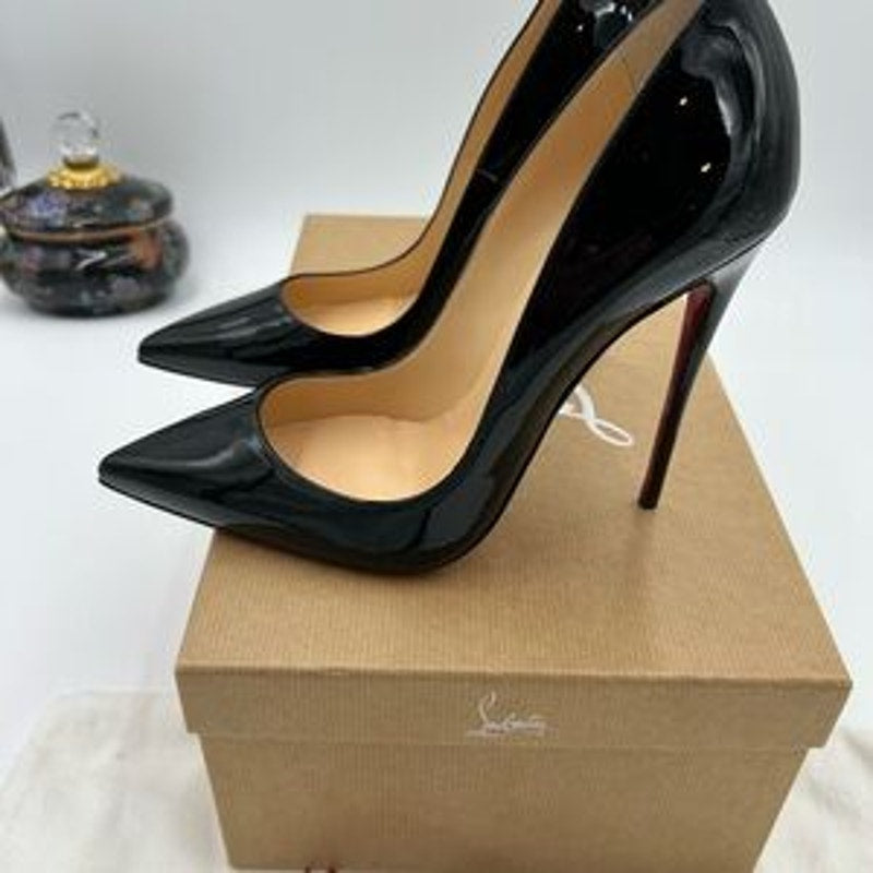 Women's Christian Louboutin so Kate 120 heels size 39.5 made in Italy