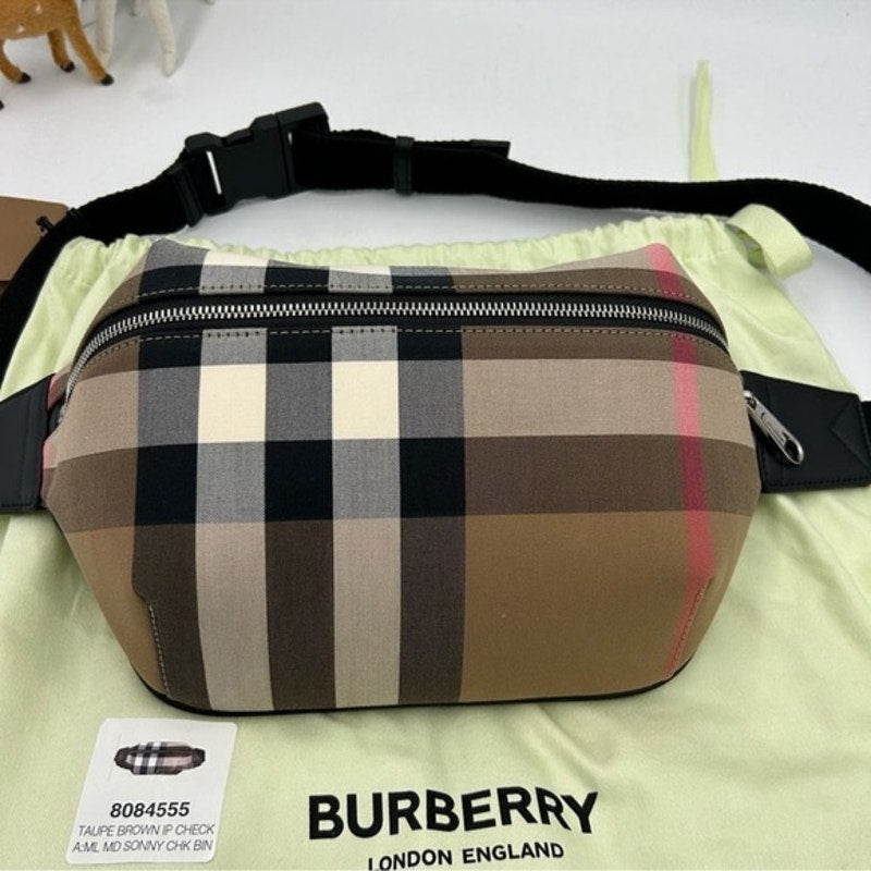 Unisex Burberry multicolor adjustable check belt bag/fanny pack Made in Italy