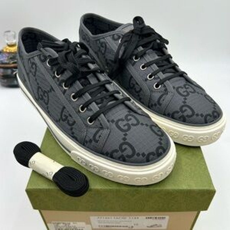 Men's Gucci tennis 1977 GG monogram sneakers size 10 made in Italy