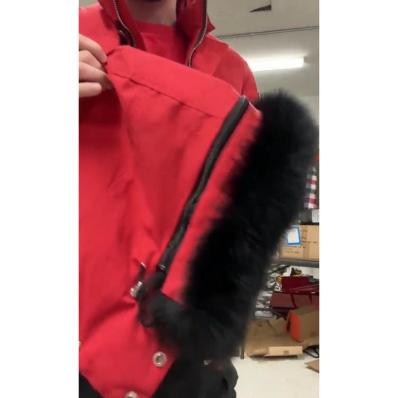 Men’s Moose Knuckes Jacket w/removable fur trimmed hood, NWT’s XL original retail $1800