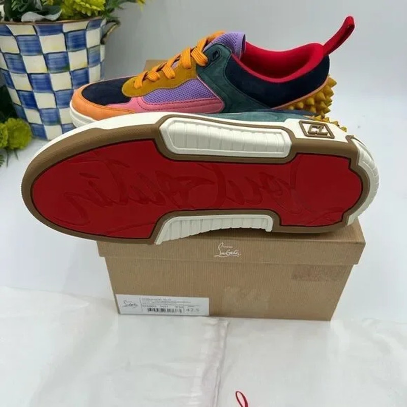 Men’s Christian Louboutin, Astroloubi low top sneakers size 42.5