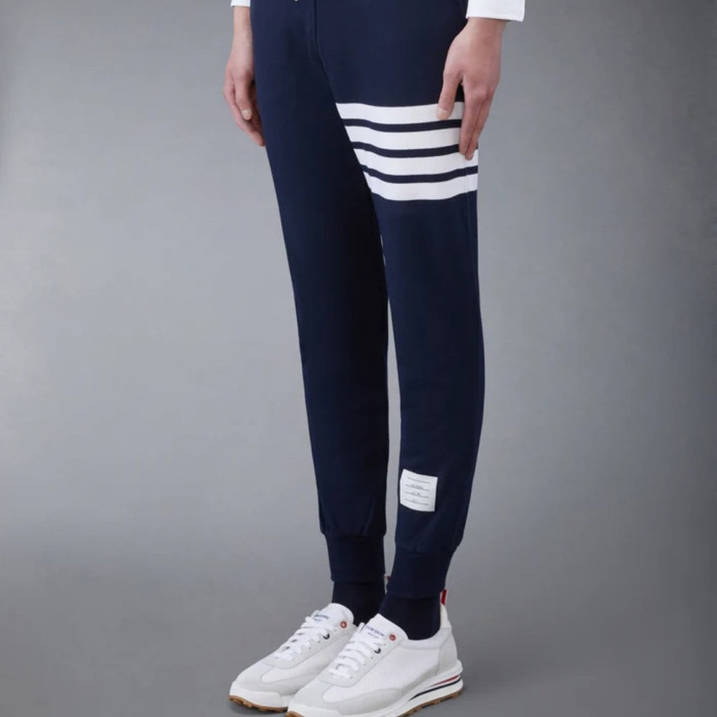 MEN’S THOM BROWNE
CLASSIC LOOPBACK 4-BAR SWEATPANTS
SIZE 3(L/XL) sizing on site