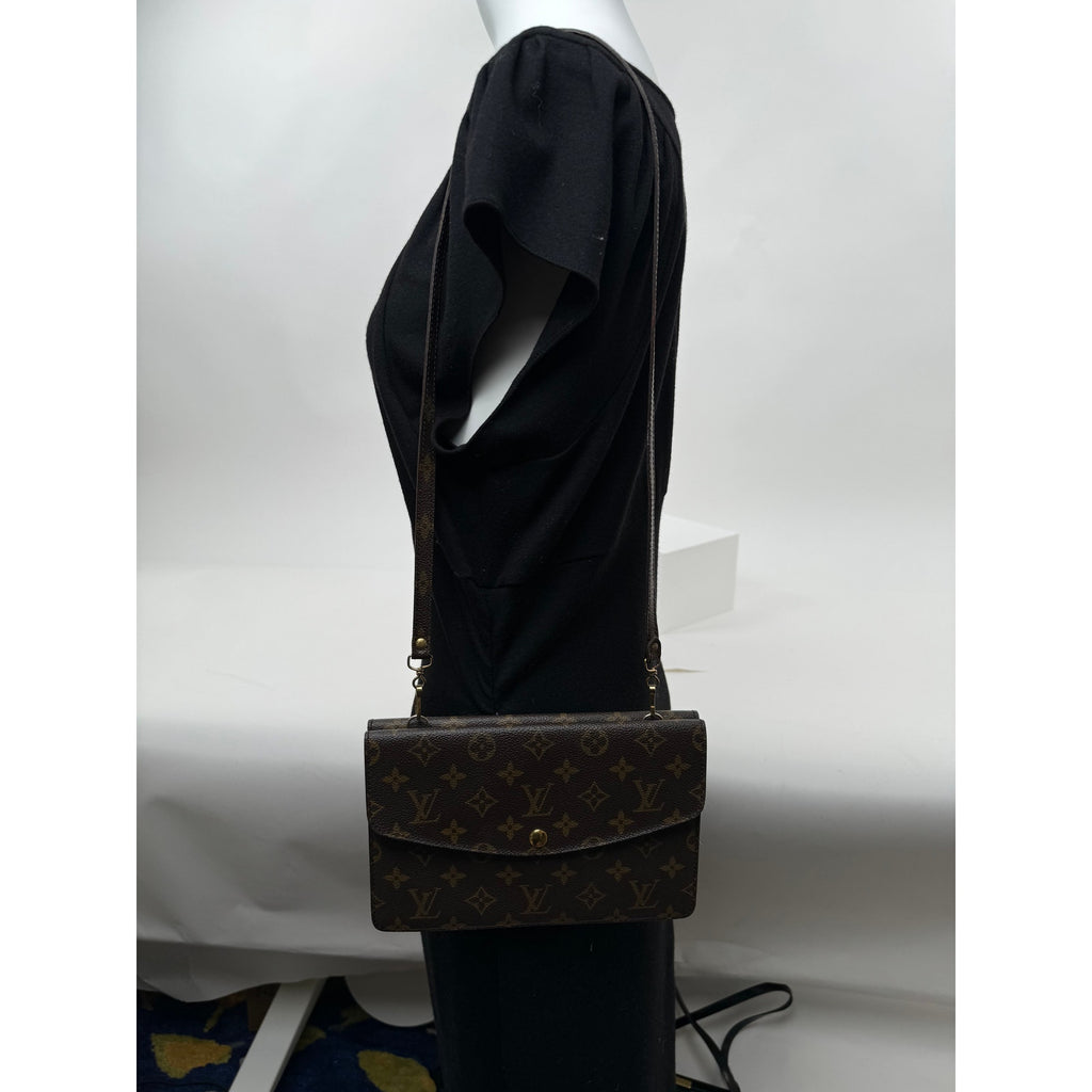 Louis Vuitton LV Monogram Pochette Double Rabat Thin Shoulder Bag