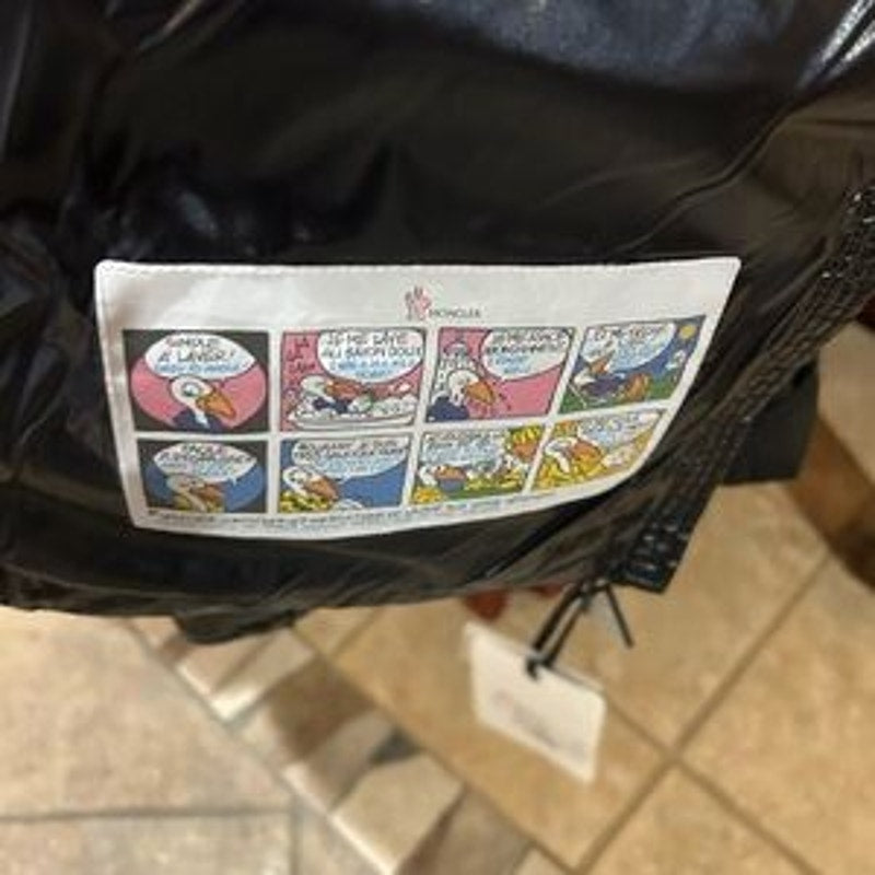 Women's Moncler Bady short down puffer jacket size 5/XL NWT