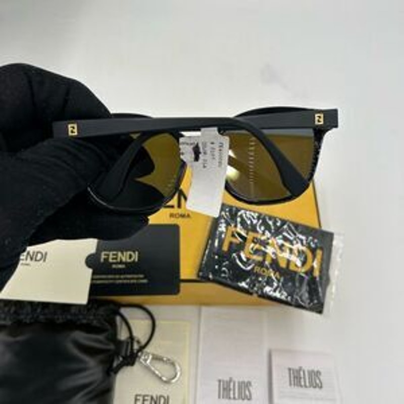 Unisex Fendi cat eye sunglasses made in Italy NWT