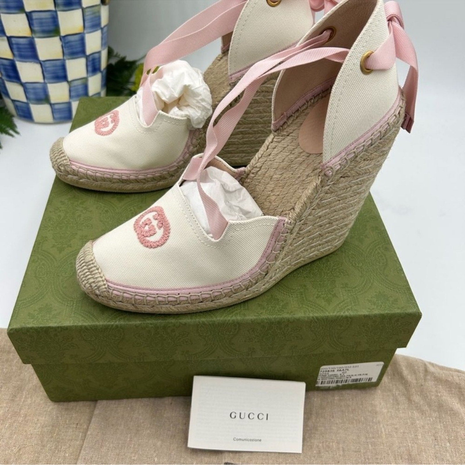 Women's Gucci canvas GG wedge espadrilles size 40 made in Italy