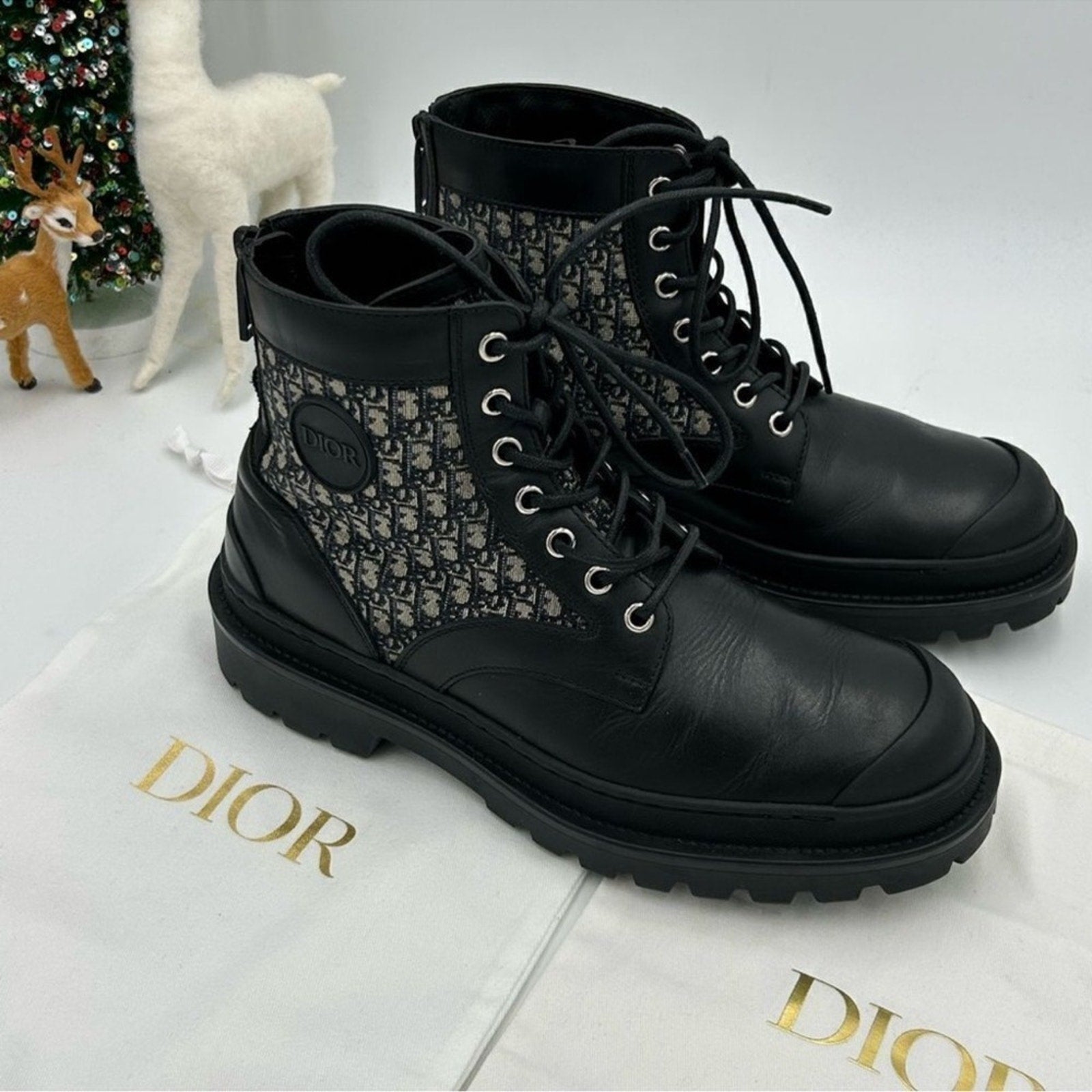 Women's Dior explorer ankle boots size 39 made in Italy