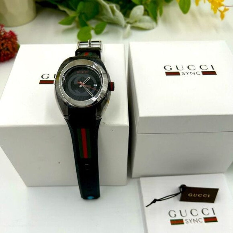 Unisex Gucci sync quartz watch made in Italy