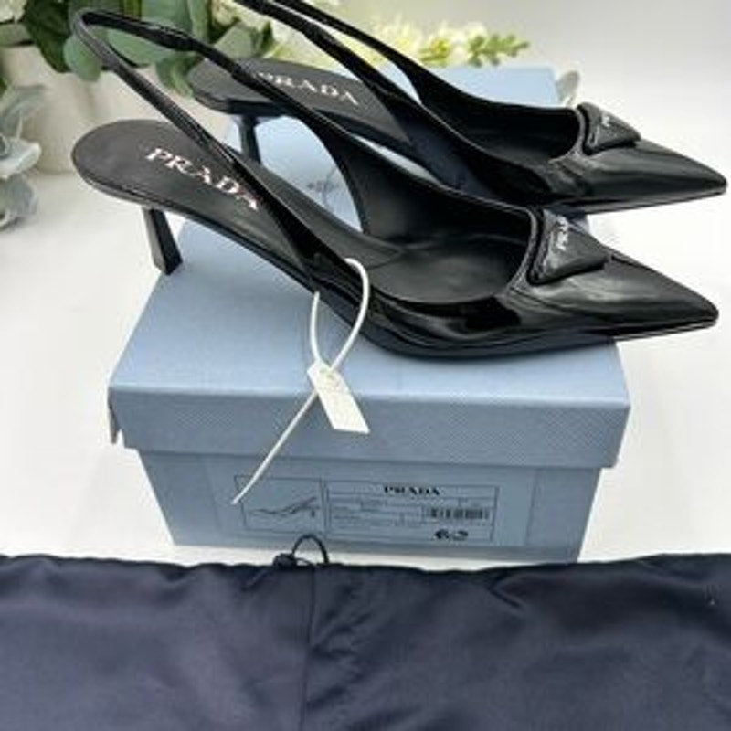 Women's Prada patent leather sling back pumps size 39 made in Italy