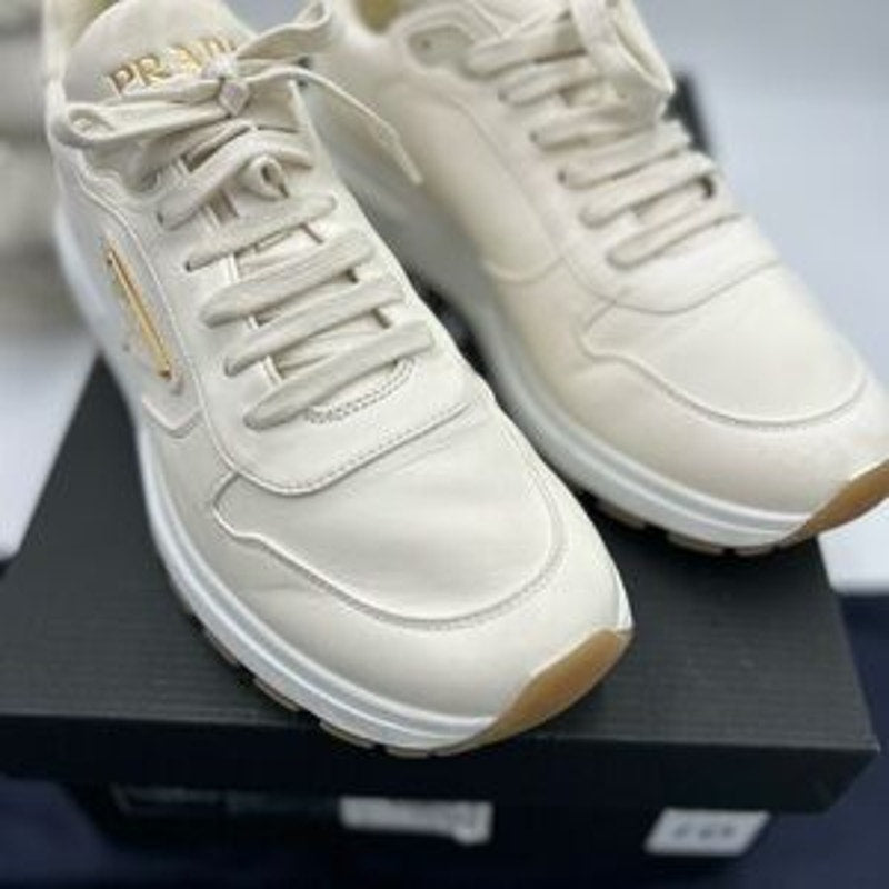 Men's Prada triangle logo leather sneakers size 8 fits 9 US made in Italy