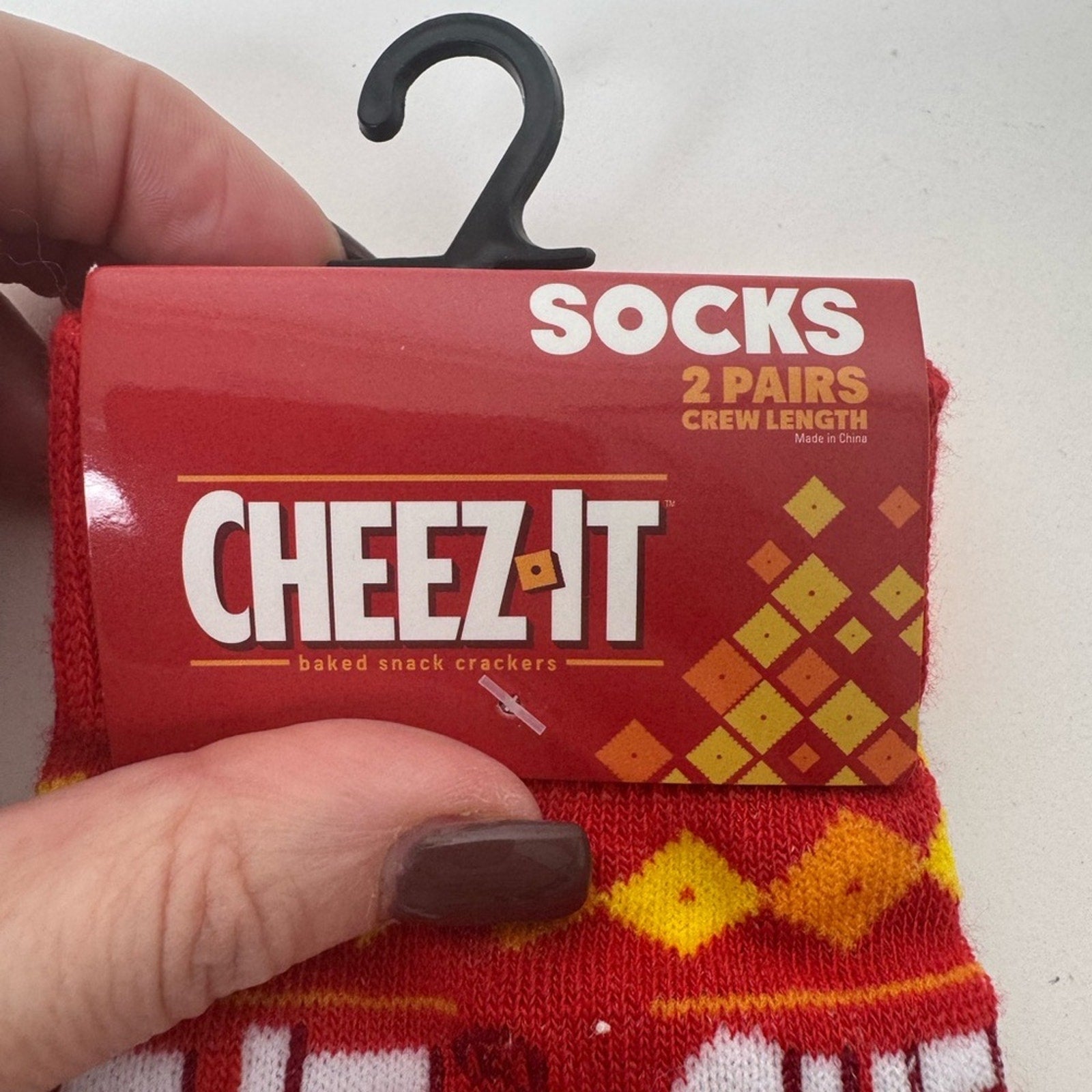 Cheeze It socks 2 pack men’s size 8-12