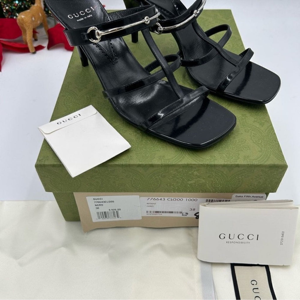 Women's Gucci, leather Horsebit sandals 
Size 38 
Made in Italy