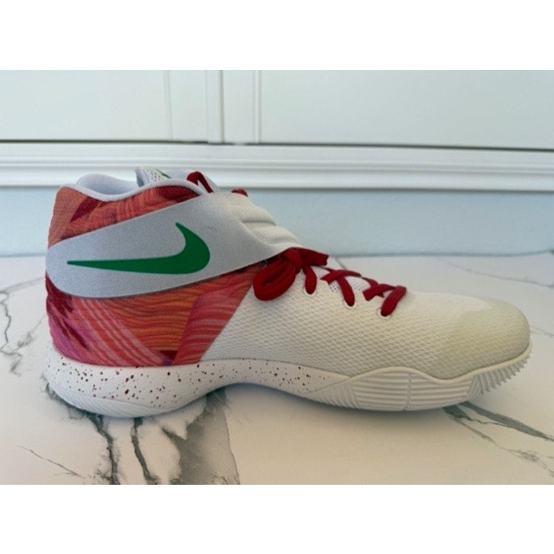 Men's Nike Kyrie 2 “Ky-Rispy Kreme” Special Edition Sneakers Size 12.5
