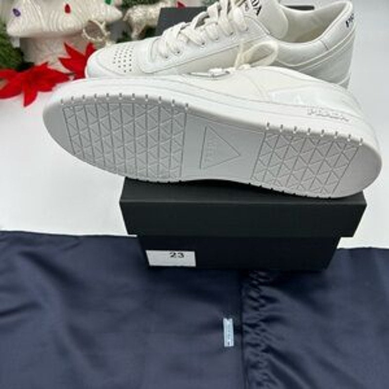 Men's Prada downtown leather sneakers size 7.5 fits 8.5 US made in Italy