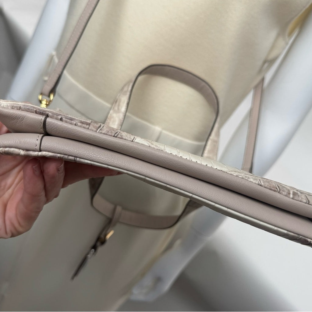 Niloticus crocodile Pelley Lusso two way bag NWT’s blue interior/adjustable strap