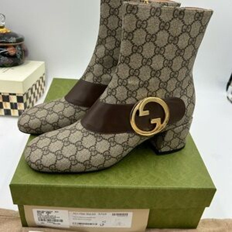 Women's Gucci, Blondie GG supreme ankle boots with block heel size 42 Italy