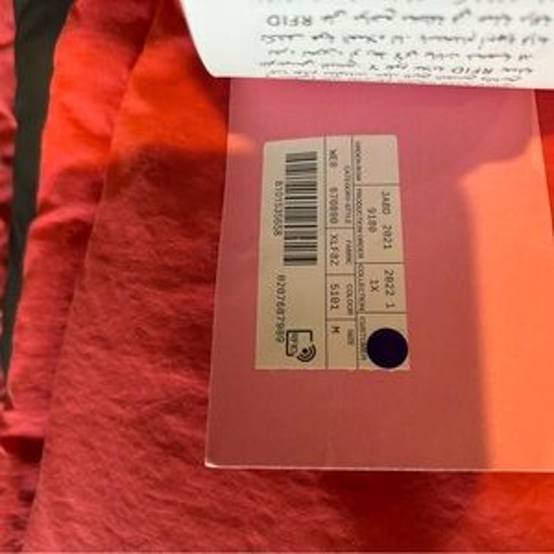 Women's Gucci X Northface, collaboration, puffer jacket size medium NWT