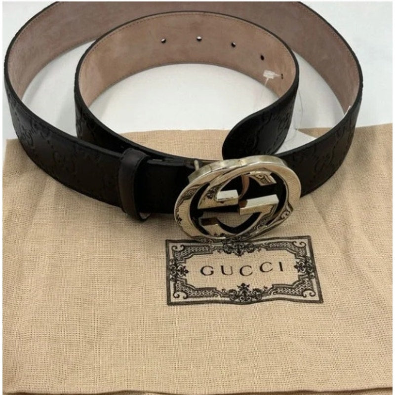 Men's Gucci signature leather embossed interlocking G buckle belt size 38/95 cm