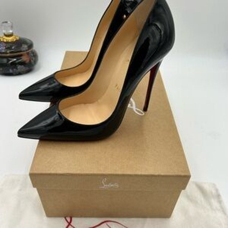 Women's Christian Louboutin so Kate 120 heels size 39.5 made in Italy