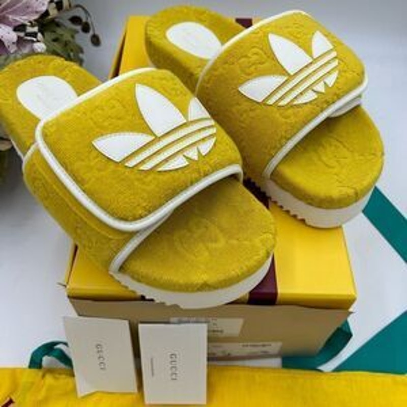 Women’s Gucci X Adidas, GG monogram size 41 fits 10 US made in Italy