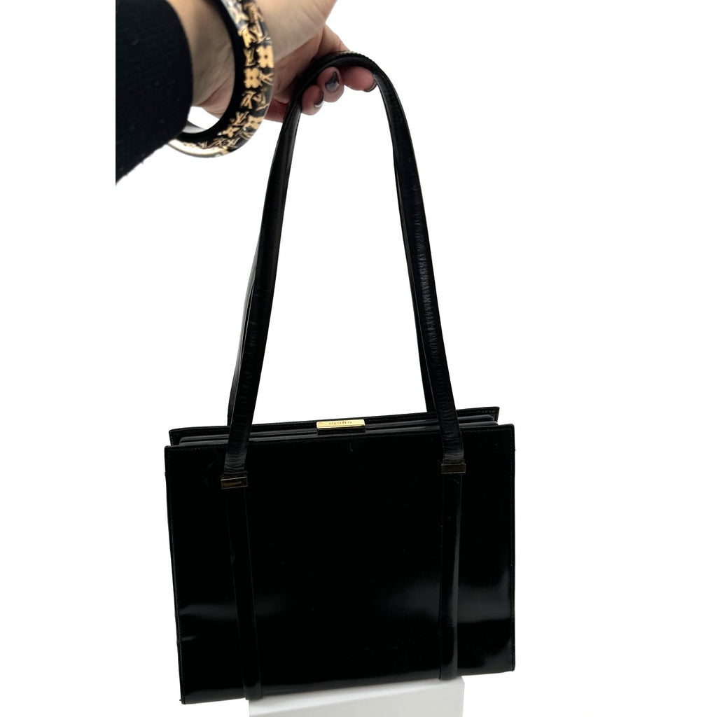 Gucci Vintage Black Leather Structured Kiss Lock Shoulder Bag