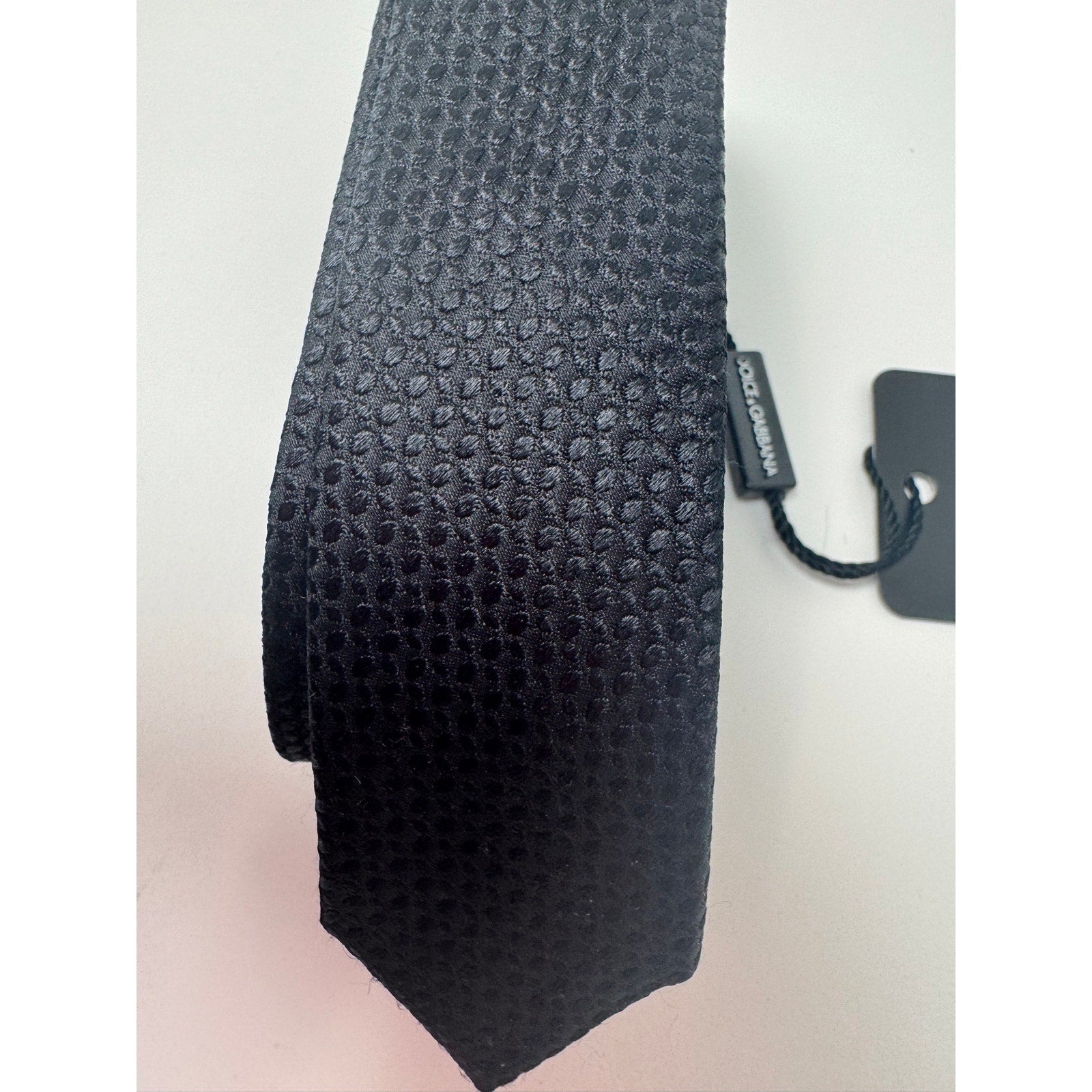 Dolce & Gabbana NWT Men’s Black Silk Tie – 56” Length