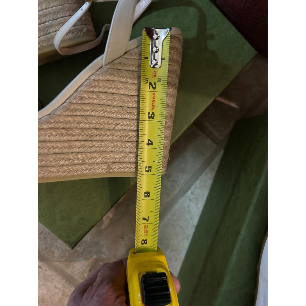 Gucci Women's White Wedge Sandals size 40 made in Italy