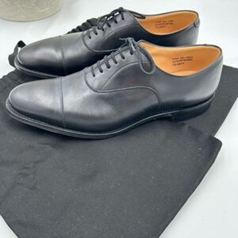 Men's Church's of England, Leather cap toe Oxford's size 10 made in England