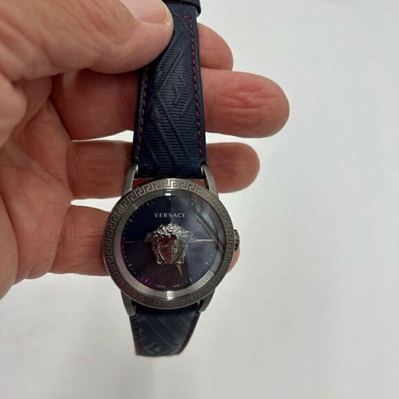 Men’s Versace Palazzo Empire blue/gray quartz 43 mm watch