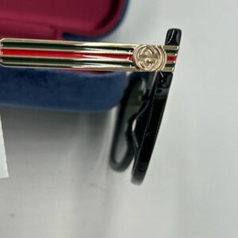 Gucci GG0281S – 001 black acetate frame sunglasses with gray lenses NWT