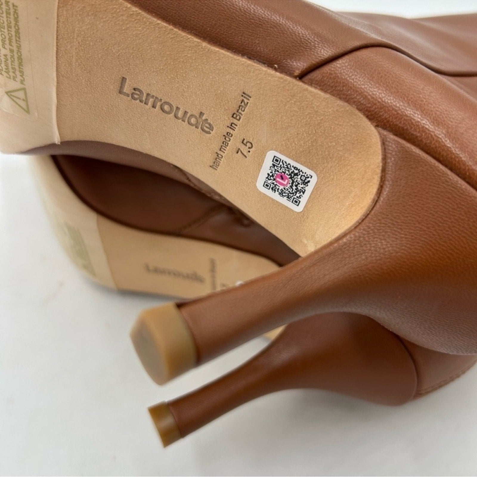 Women's Larroude Kate mini ankle boots size 7.5 made in Brazil