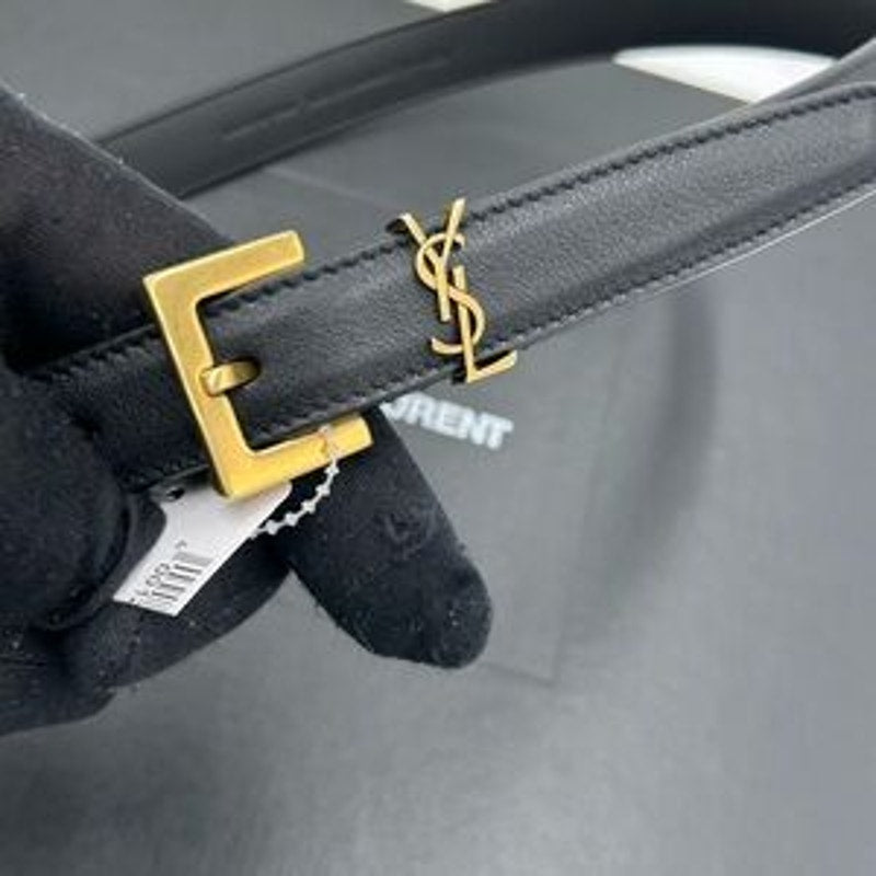 Women's Saint Laurent calfskin YSL logo leather belt size 70 cm/28 inches