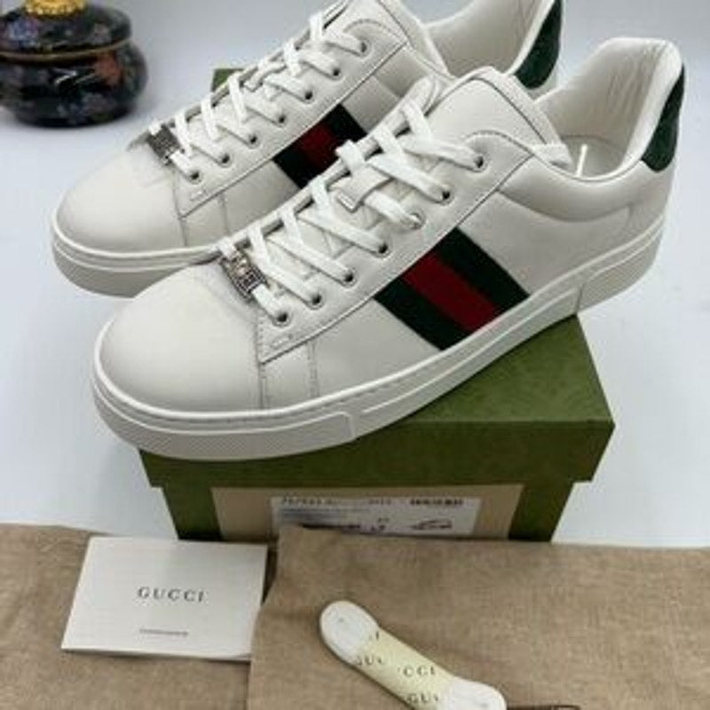Women's Gucci, ace leather, web stripe sneakers size 40 made in Italy