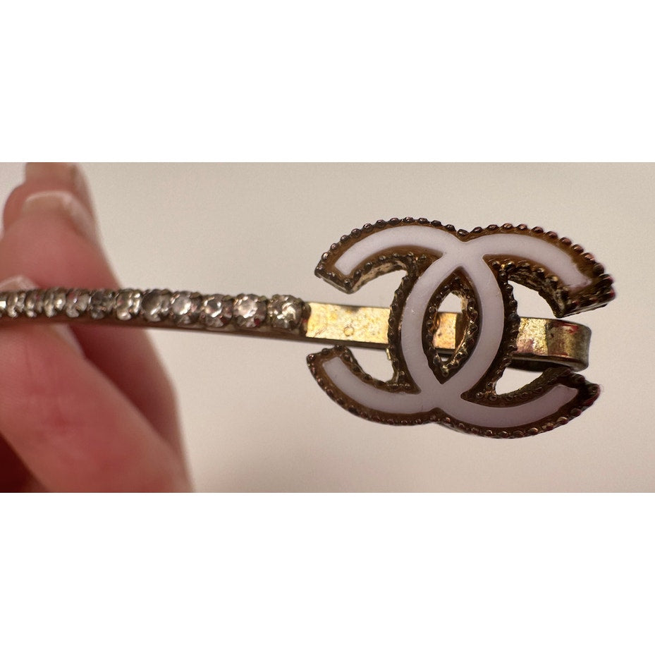Chanel CC Enamel and Crystal White & Gold Tone Hair Pin
