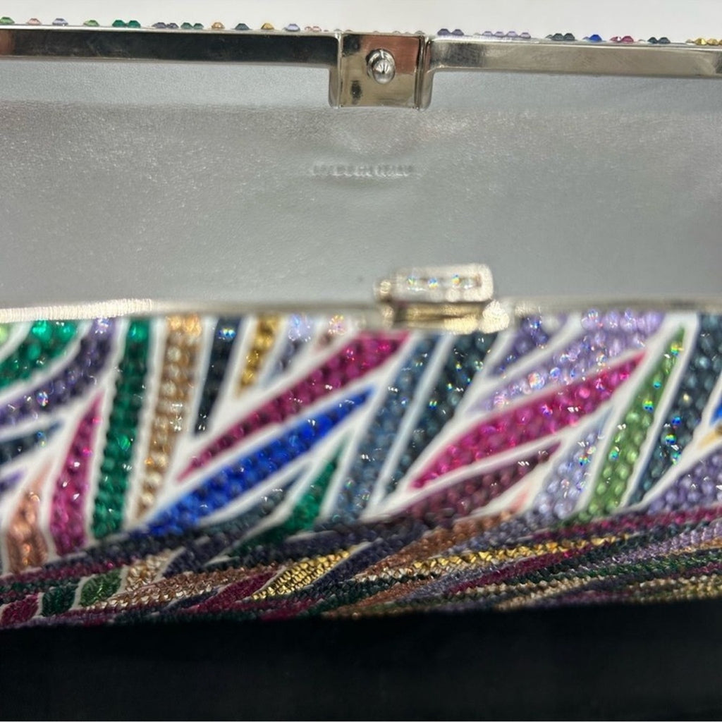 Women's Judith Lieber rectangular Beach Mural clutch bag detachable chain 
Italy