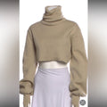 Orseund Iris
Turtleneck Sweater XS Fits like a Small/Medium
Crop top turtleneck
