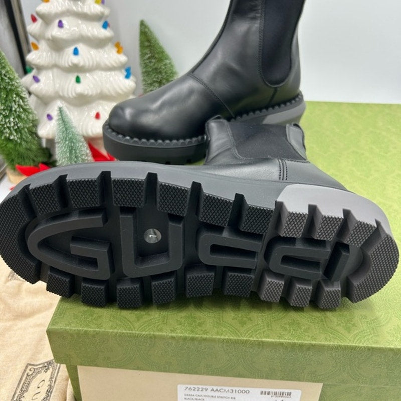 Gucci men's leather Chelsea boots size 7 fits 8 US made in Italy