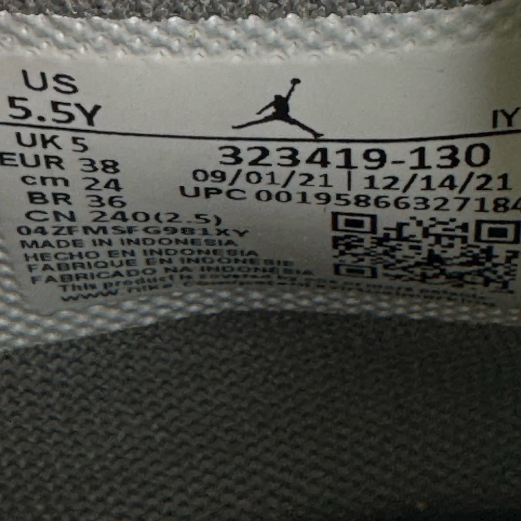 DS NIKE JORDAN 6 RINGS GS WHITE/GREEN STRIKE-BLACK SNEAKERYOUTH 5.5 323419-130