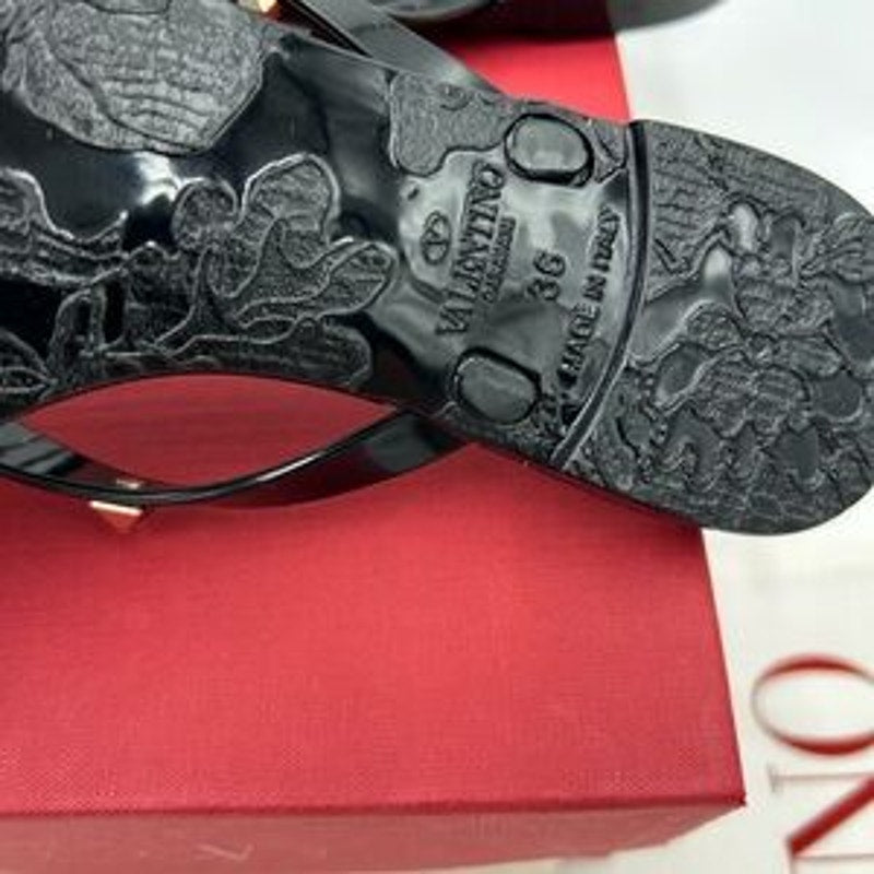 Women's Valentino, Garavani rock, stud, thong sandals with pyramid studs size 36
