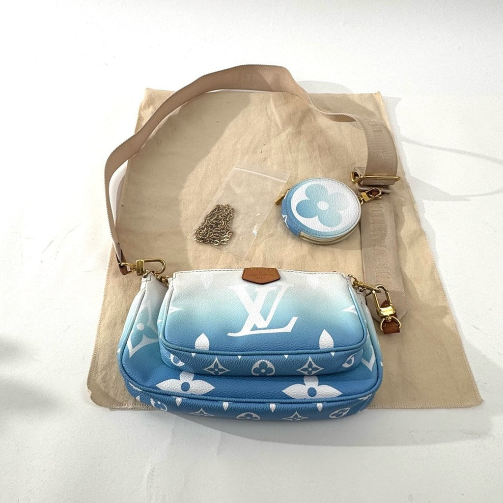 Louis Vuitton BY THE POOL-multi pochette (3)w/guitar strap/LV branded gold chain