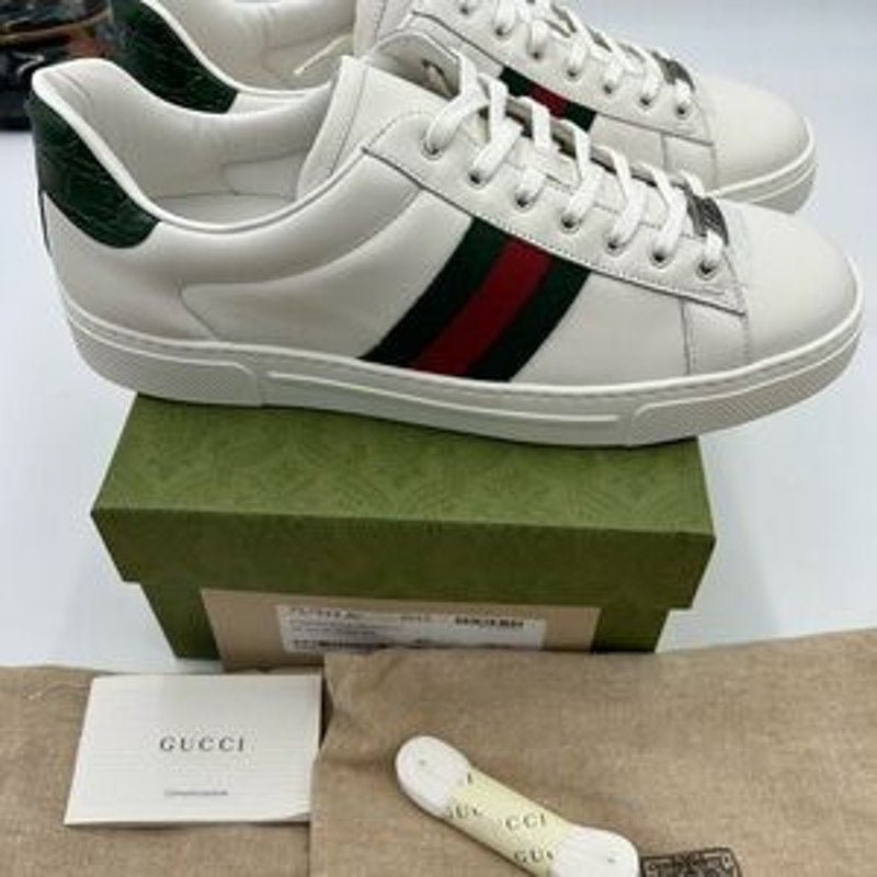 Women's Gucci, ace leather, web stripe sneakers size 40 made in Italy