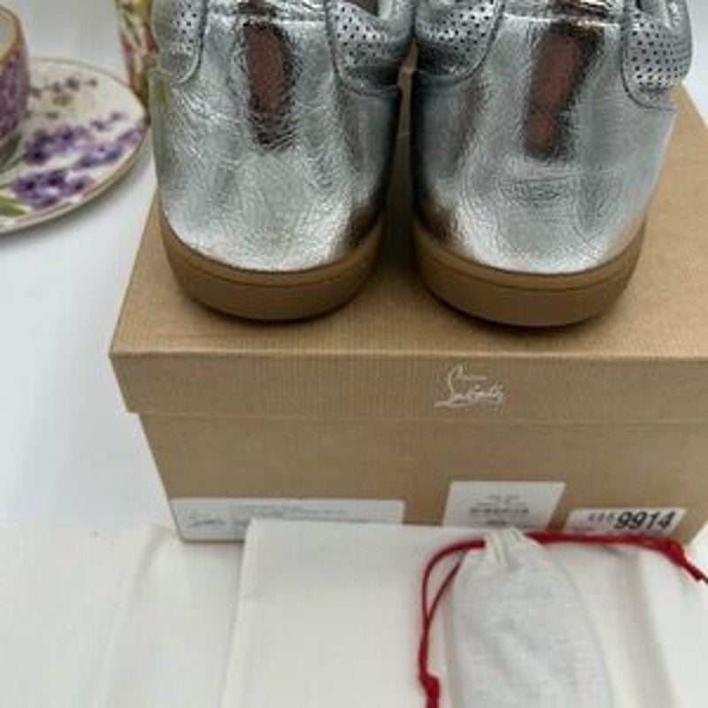Men's Christian Louboutin TUTTI RUI low top silver leather sneakers size 46