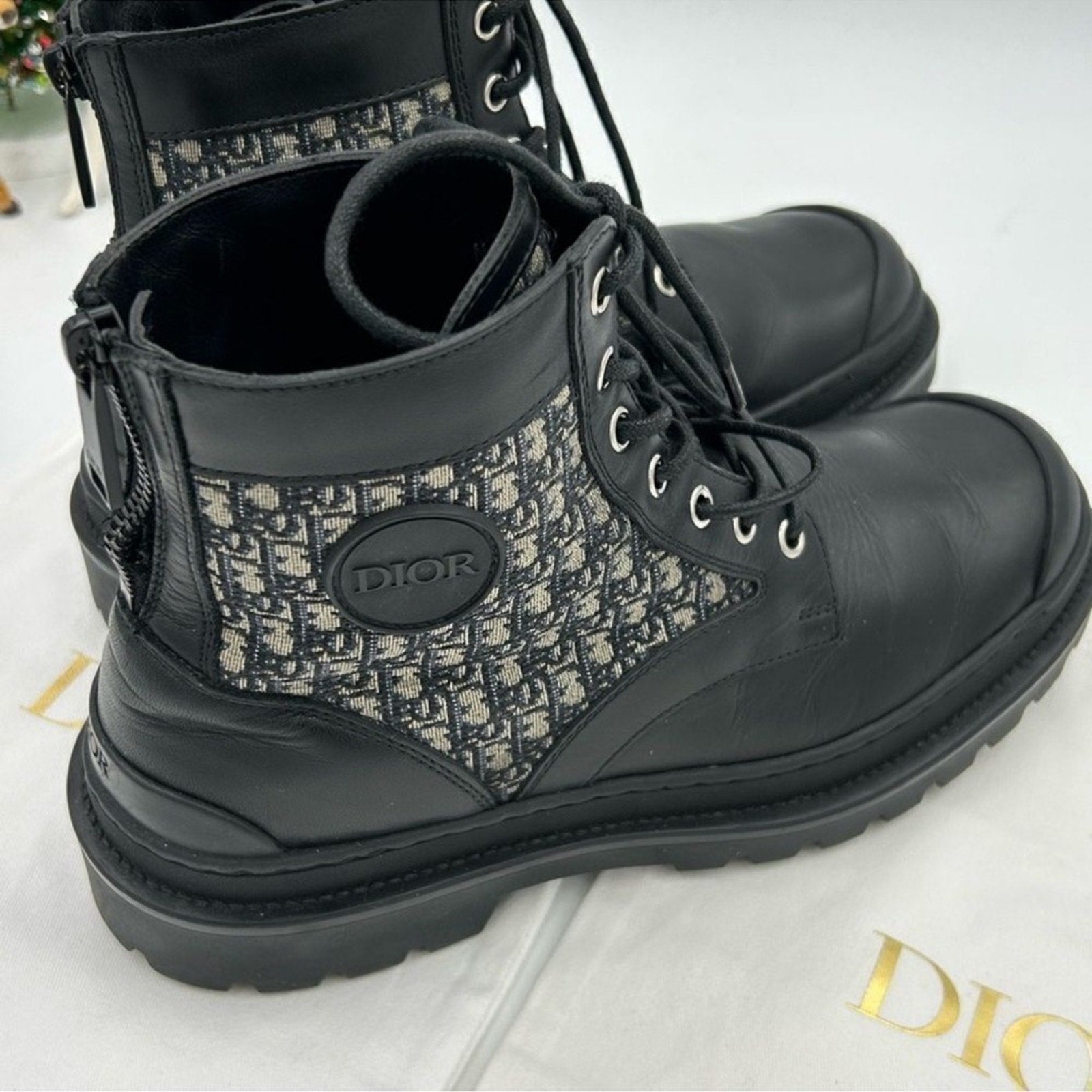 Women's Dior explorer ankle boots size 39 made in Italy