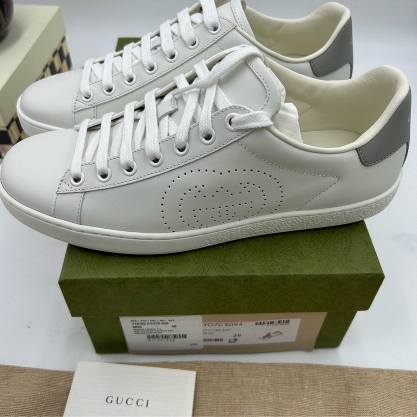Women's Gucci interlocking G ace leather sneakers size 38 made in Italy