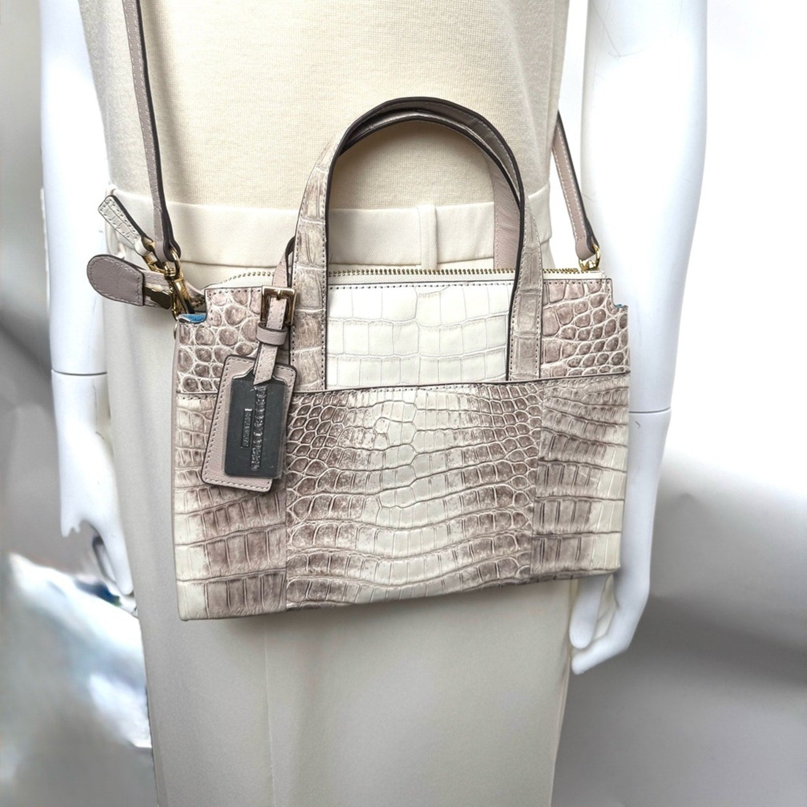 Niloticus crocodile Pelley Lusso two way bag NWT blue interior/adjustable strap