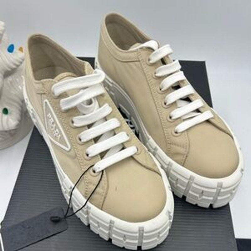 Women's Prada re-nylon double wheel gabardine sneakers size 40.5 made in Italy