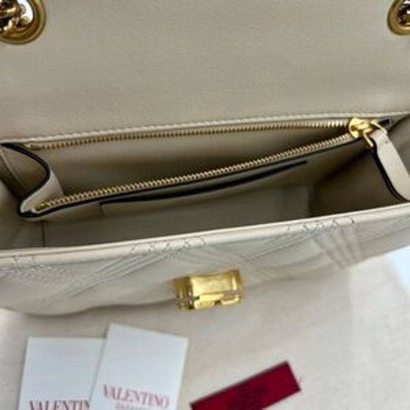 Women's Valentino Garavani QUILTIE 67 medium shoulder, Bag Nappa Leather NWT