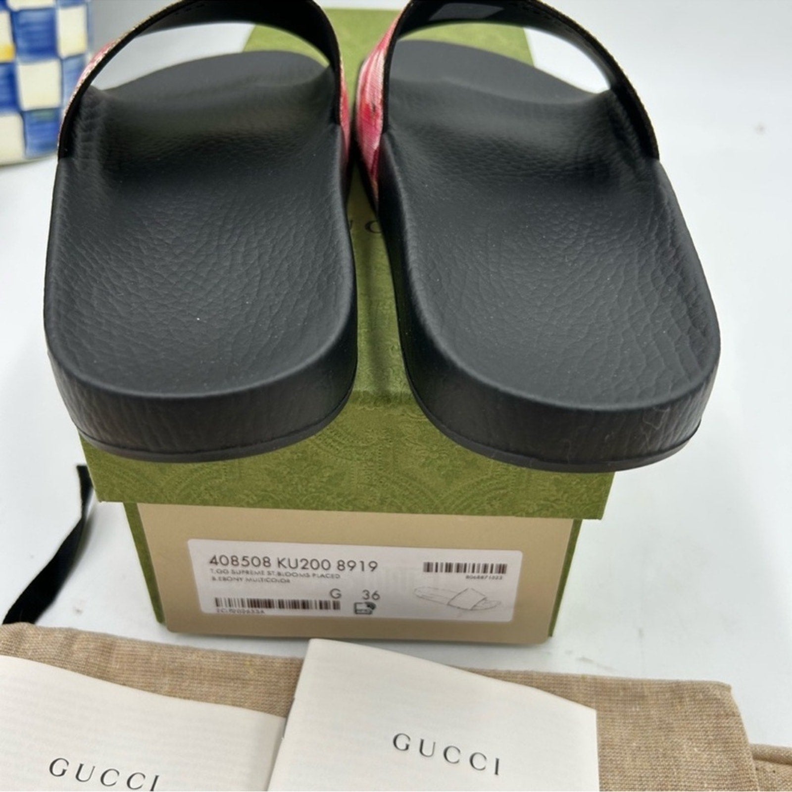 Women's Gucci GG bloom pool slides 
Size 36 
Made in Italy