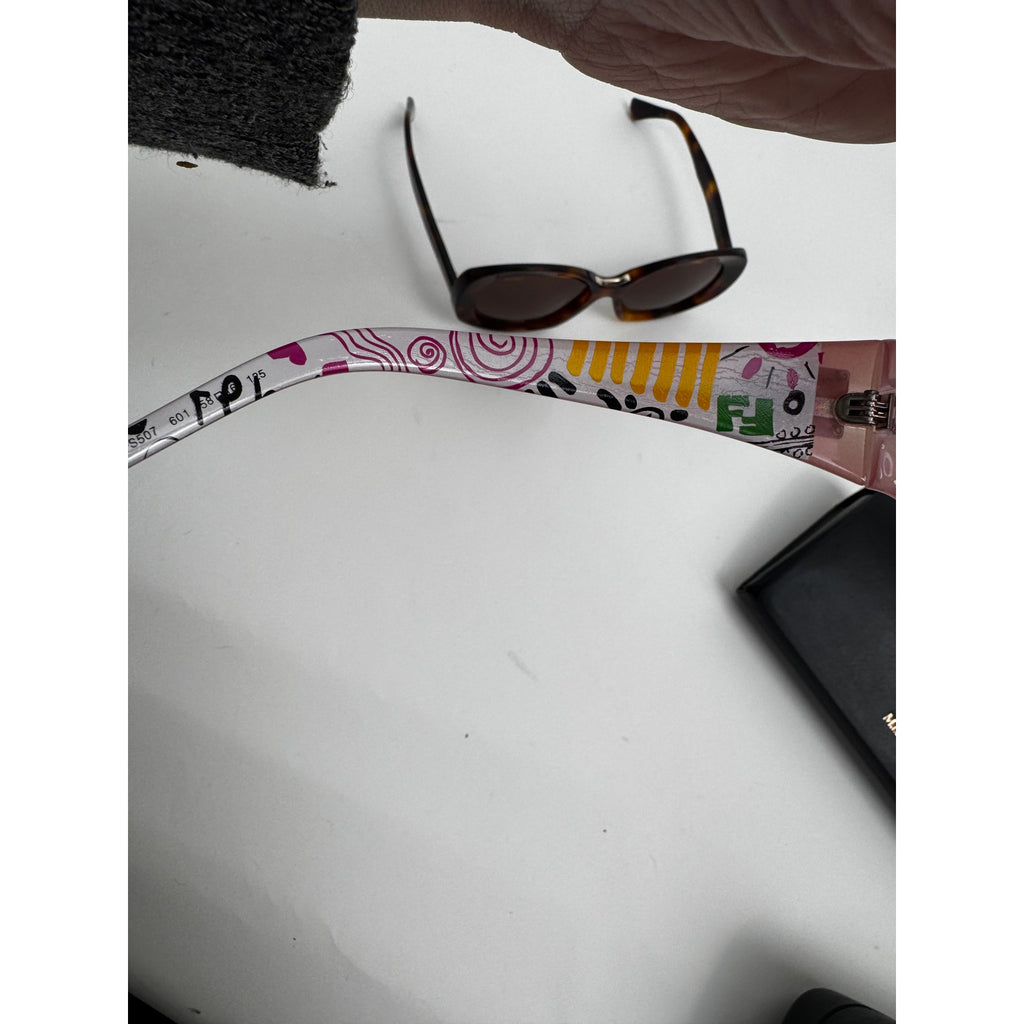 Women's Fendi NWT Pink With Graffiti Interior Sunglasses